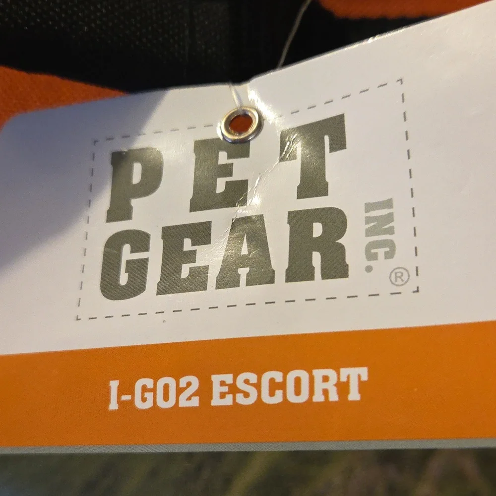 Pet Gear Orange and Black Pet Carrier I-GO2 ESCORT